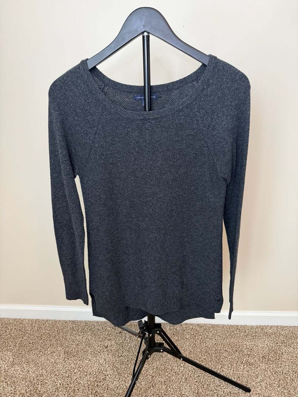 American Eagle Outfitters‎ Women's Charcoal Grey Knit Sweater Size M